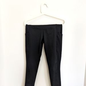 Zella black crop leggings S